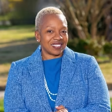 Michele Everett-Oxley